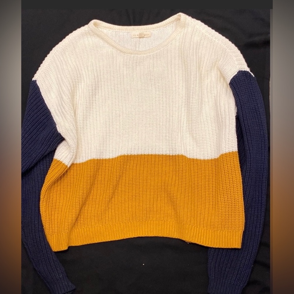 New colorblock sweater PacSun
